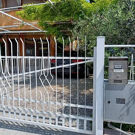 Casa Lucy * Μπαρντολίνο