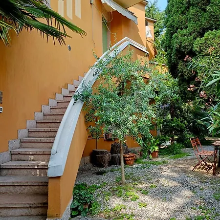 Casa Lucy Бардолино